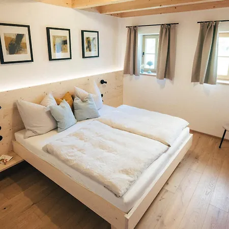 Frialing Apartment
